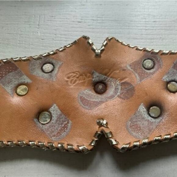 White Leather Embellished Ornate Belt
 XS main image 4